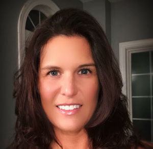 Meet your Posher, Deaya